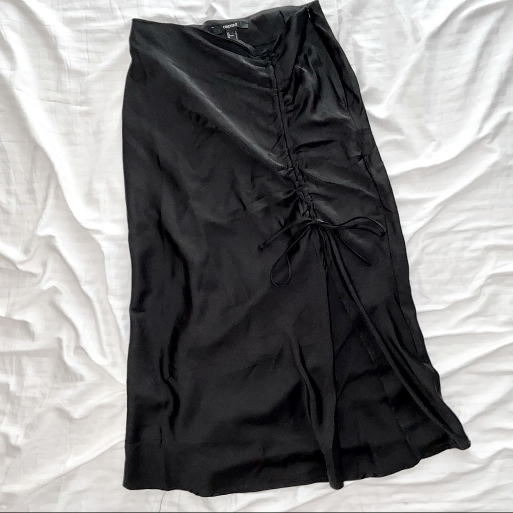 Forever 21 satin split skirt